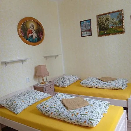 Restaurace A Ubrousku Prostri Se Nová Bystřice