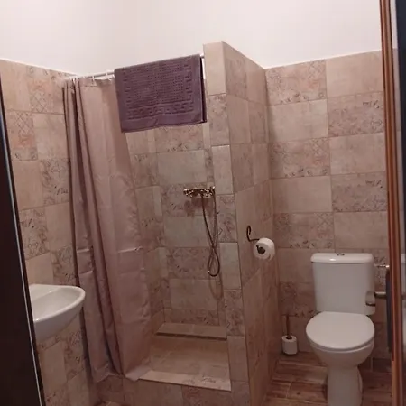 Restaurace A Ubrousku Prostri Se 3* Nová Bystřice