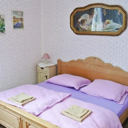 Restaurace A Ubrousku Prostri Se 3* Nová Bystřice