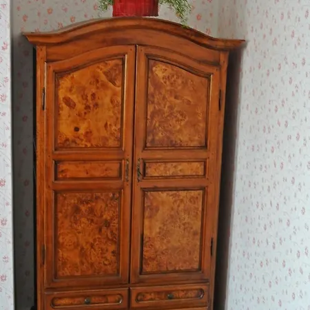 Restaurace A Ubrousku Prostri Se Nová Bystřice