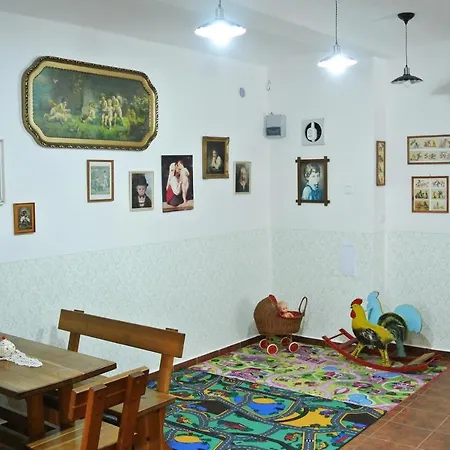 Restaurace A Ubrousku Prostri Se Гостевой дом Нова-Быстршице