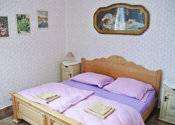 Restaurace A Ubrousku Prostri Se 3* Nová Bystřice